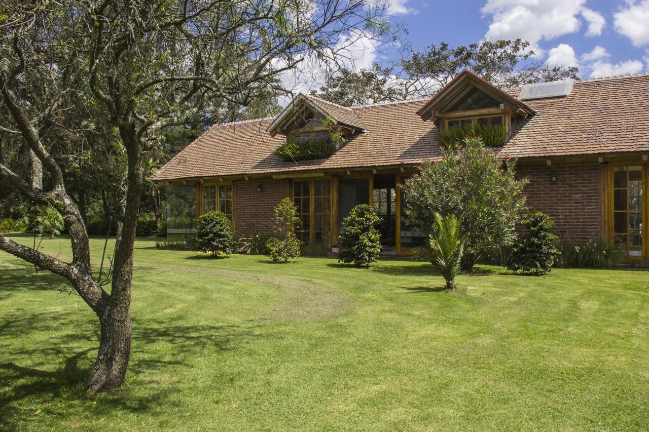 La Palma Polo Hotel - Airport Area Puembo Bagian luar foto